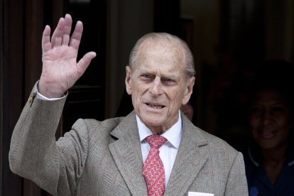 En el boletín también se informó que el príncipe Felipe falleció de manera pacífica.