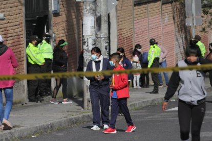 Solo el 45% de la población ha sufragado este 11 de abril.