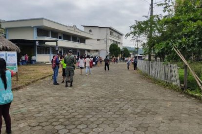 Luego de los incidentes, la jornada en los cantones manabitas se desarrolló con normalidad.