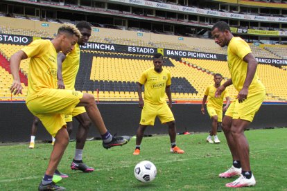 Barcelona arrancará jugando de visitante en la Copa Libertadores.