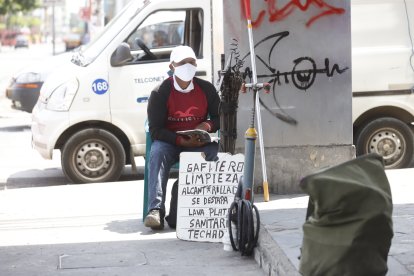 Quienes no tienen un empleo fijo piden al próximo gobierno que promueva políticas para facilitar plazas de trabajo.