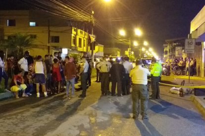 El autor de la muerte de Aníbal Cabezas huyó en una motocicleta.