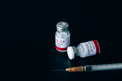 El gobierno de Lenín Moreno espera inmunizar a la gran población de adultos mayores hasta el 30 de mayo.