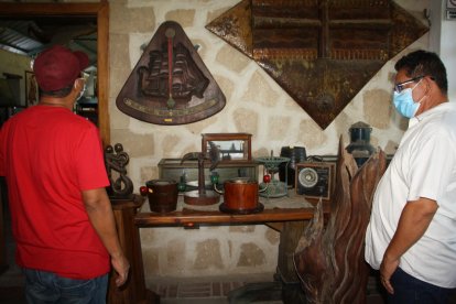 Parte de los objetos sacados del mar.