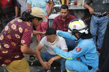 El herido fue asistido por paramédicos. El accidente ocurrió alrededor de las 17:40 de este miércoles.