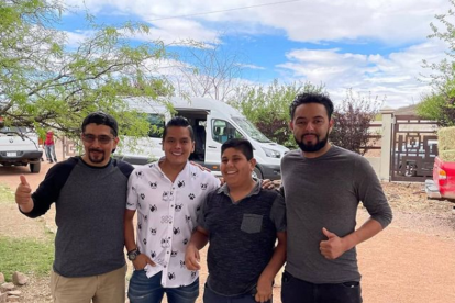 Elías publicó una foto con el ecuatoriano.