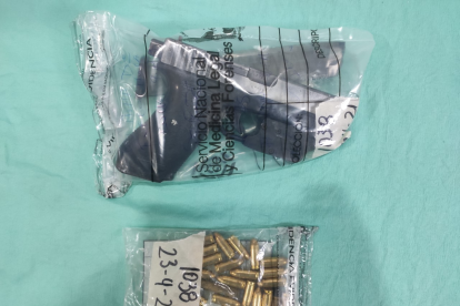 La pistola fue alterada para disparar más proyectiles en menor tiempo de lo habitual.