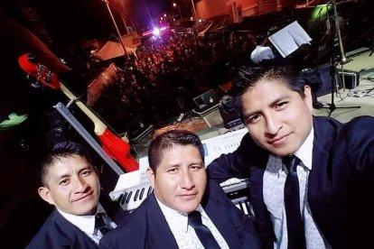 Los ñaños Walter, Alberto y Fernando, fundadores de la Orquesta del Sabor.