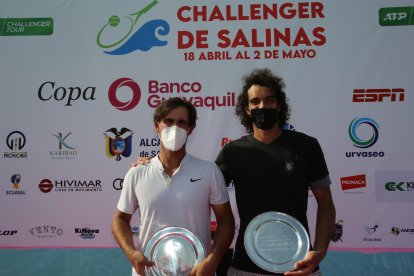 La dupla conformada por Diego Hidalgo (i) y Skander Mansouri cayó en la final ante Miguel Reyes-Varela y Fernando Romboli.