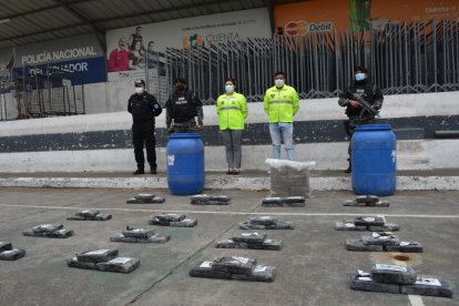 La tonelada de marihuana estaba en una bodega.