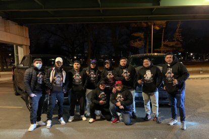 Los compatriotas que conforman el Team Enduro Racing en Nueva York.