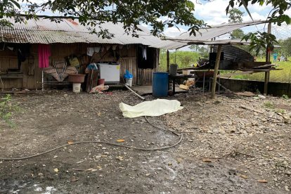 José Leonardo Varela fue baleado mientras se encontraba en el patio de su casa.