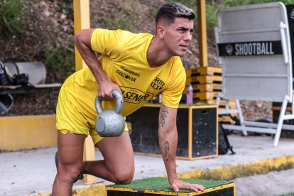 Michael Hoyos, sigue en los entrenamientos para LigaPro y Copa Libertadores.