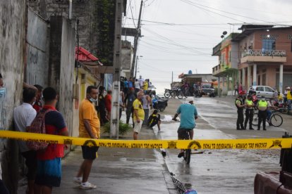 Los familiares de los cuatro baleados, al parecer, no  conocen la razón por las que se atentó contra el grupo.
