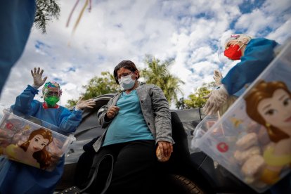 El proyecto busca motivar a familiares de pacientes con covid-19.