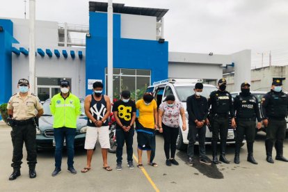 Los sospechosos fueron puestos a órdenes de las autoridades.