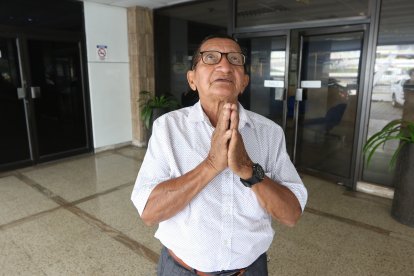 Ora a Dios para poder hallarlos y estar en contacto con ellos, pues del lado paterno no tiene ‘ñaños’.