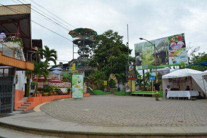 Centenaria ciudad recuerda aniversario sin mucha pompa
