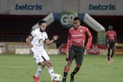 Mushc Runa y Deportivo Cuenca se enfrentaron este 14 de mayo.