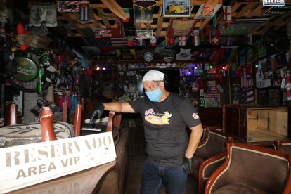 Restaurantes como Pequeña Montañita, en Guayaquil, tuvieron que cerrar durante la cuarentena del año pasado.