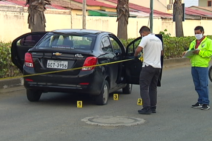 La mujer se movilizaba en este auto cuando fue secuestrada.
