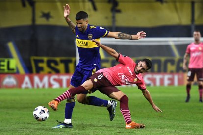Emmanuel Martínez de Barcelona tuvo un buen partido ante Boca Juniors,