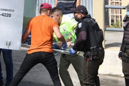 El cadáver llevaba unas 24 horas abandonado en la vivienda al norte de Guayaquil.