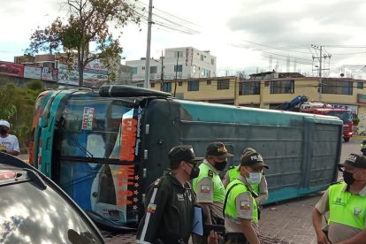 El tráfico estuvo paralizado por cerca de una hora.