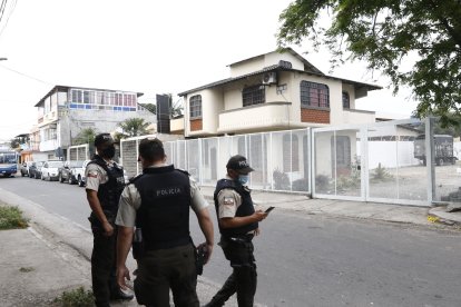 El crimen ocurrió en una casa de la ciudadela Río Guayas, cerca del río Babahoyo.