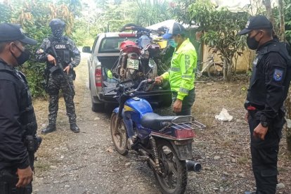 las motos recuperadas durante la operación policial.