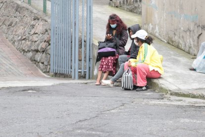 En Quito, una organización ayuda a las mujeres en situación de calle.