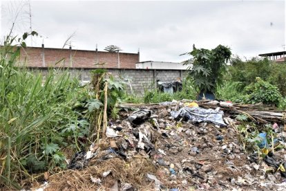 En este terreno fue encontrada malherida Lisbeth Bonilla.