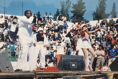 Hipatia Balseca siempre se ha caracterizado por imponer moda. Trae trajes  de Europa para marcar la diferencia. Para ella,  las minis jamás saldrán de su clóset.