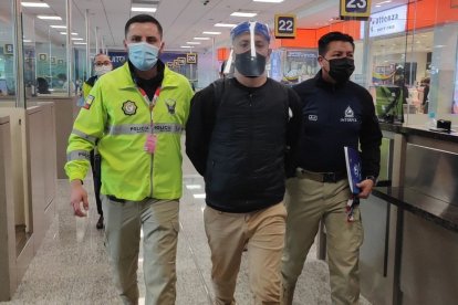 Fue extraditado el pasado jueves, llegó al Aeropuerto Mariscal Sucre de Quito.