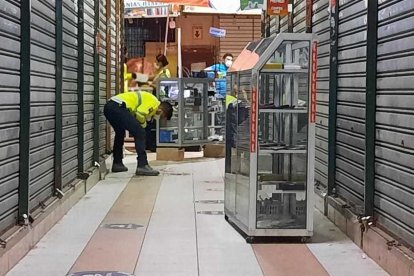 Agentes policiales indagan si esta muerte ha sido motivada por una venganza.