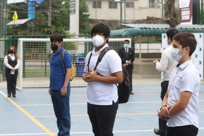Volvieron las clases presenciales en Unidad Educativa Delfos.