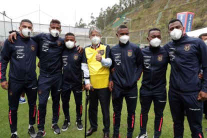 Guillermo Lasso compartió la mañana con los jugadores de la Tricolor.