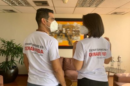 Luis Antonio Ruiz y Dayanna Monroy, de Teleamazonas son parte de esta noble causa.