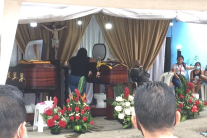 Las víctimas fueron veladas en el mismo lugar donde se efectuó el violento hecho de sangre.
