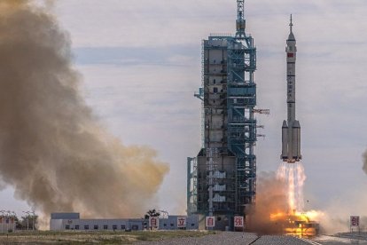 Shenzhou-12 despegó desde China.