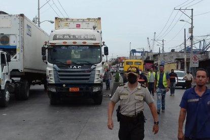 Colegas del chofer herido piden a la Policía que realice patrullajes por el sector para que no ocurran hechos de este tipo.
