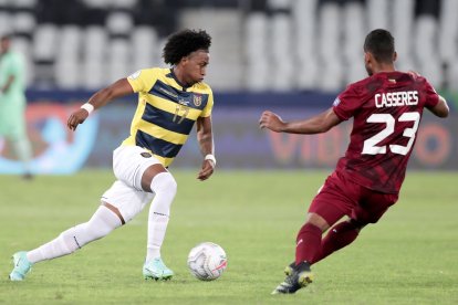 La Tricolor se va al descanso, con la ventaja de 1-0 ante Venezuela.