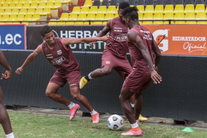 Barcelona está listo para la final de Supercopa ante Liga de Quito.