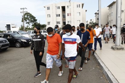 Once de los detenidos estaban en un centro carcelario de Guayaquil y los otros cuatro, entre Guayaquil y Durán.