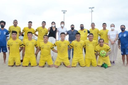 La selección de Ecuador que debuta ante Brasil.