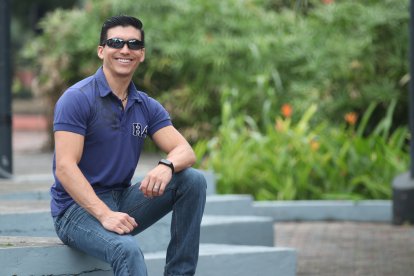 Fher fue uno de los más destacados participantes de Combate, siempre se mantuvo como capitán del equipo naranja.



Agencia (ag-extra)