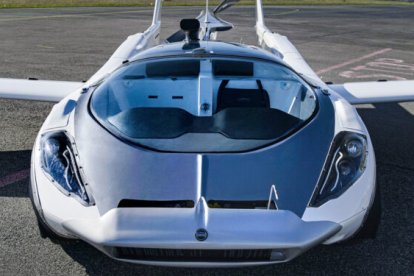 El AirCar fue probado el lunes pasado con éxito.