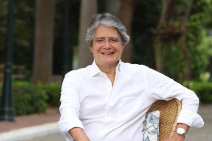 El mandatario retrasó dos días su regreso por recomendaciones mádicas.