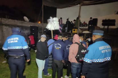 En La Argelia se suspendió una fiesta multitudinaria.