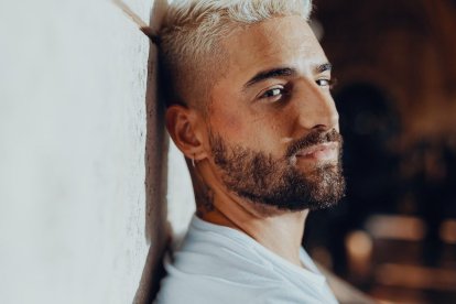 Maluma estrena nuevo tema musical.
